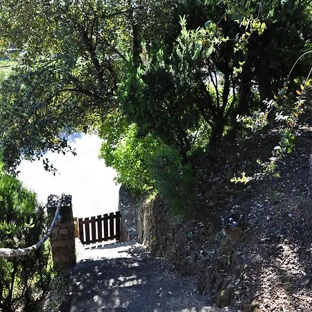 Abeille : Douces D'ete Avec Vue Villa *